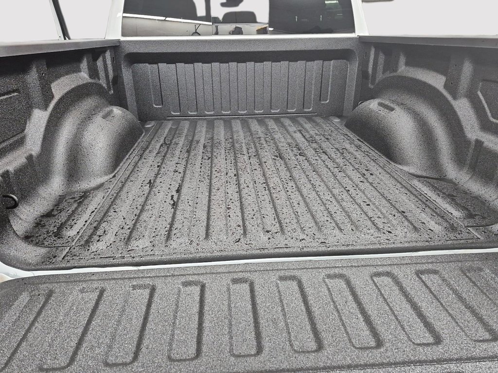 Ram 1500 TRADESMAN 2025 à Sherbrooke, Québec - 17 - w1024h768px
