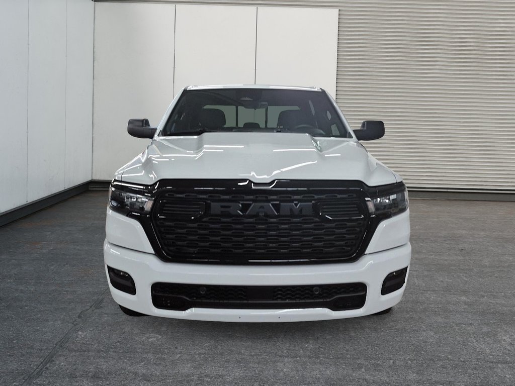 Ram 1500 TRADESMAN 2025 à Sherbrooke, Québec - 2 - w1024h768px