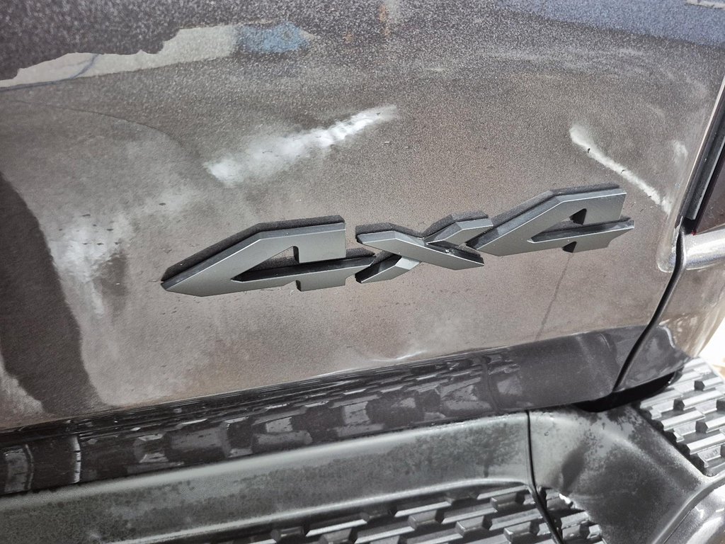 2025 Ram 1500 TRADESMAN in St-Jean-Sur-Richelieu, Quebec - 17 - w1024h768px