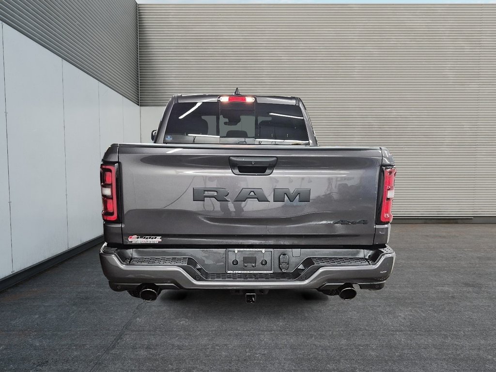 2025 Ram 1500 TRADESMAN in St-Jean-Sur-Richelieu, Quebec - 3 - w1024h768px