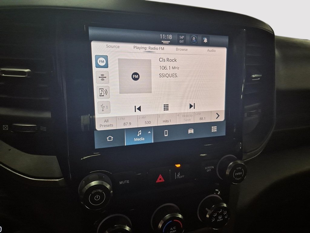 2025 Ram 1500 TRADESMAN in St-Jean-Sur-Richelieu, Quebec - 19 - w1024h768px