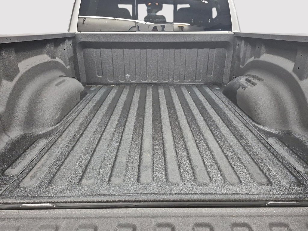 Ram 1500 BIG HORN SPORT 4X4 CREW CAB 2025 à Sherbrooke, Québec - 27 - w1024h768px