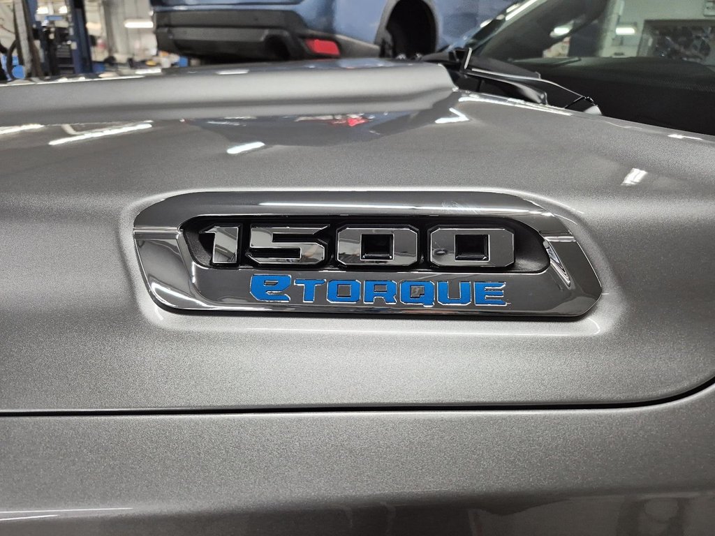 Ram 1500 BIG HORN SPORT 4X4 CREW CAB 2025 à Sherbrooke, Québec - 6 - w1024h768px