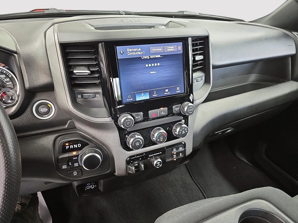 Ram 1500 TRADESMAN 4X4 CREW CAB 2025 à Sherbrooke, Québec - 18 - w1024h768px