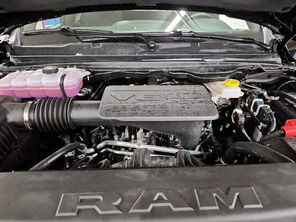Ram 1500 TRADESMAN 2025 à St-Jean-Sur-Richelieu, Québec - 8 - w1024h768px