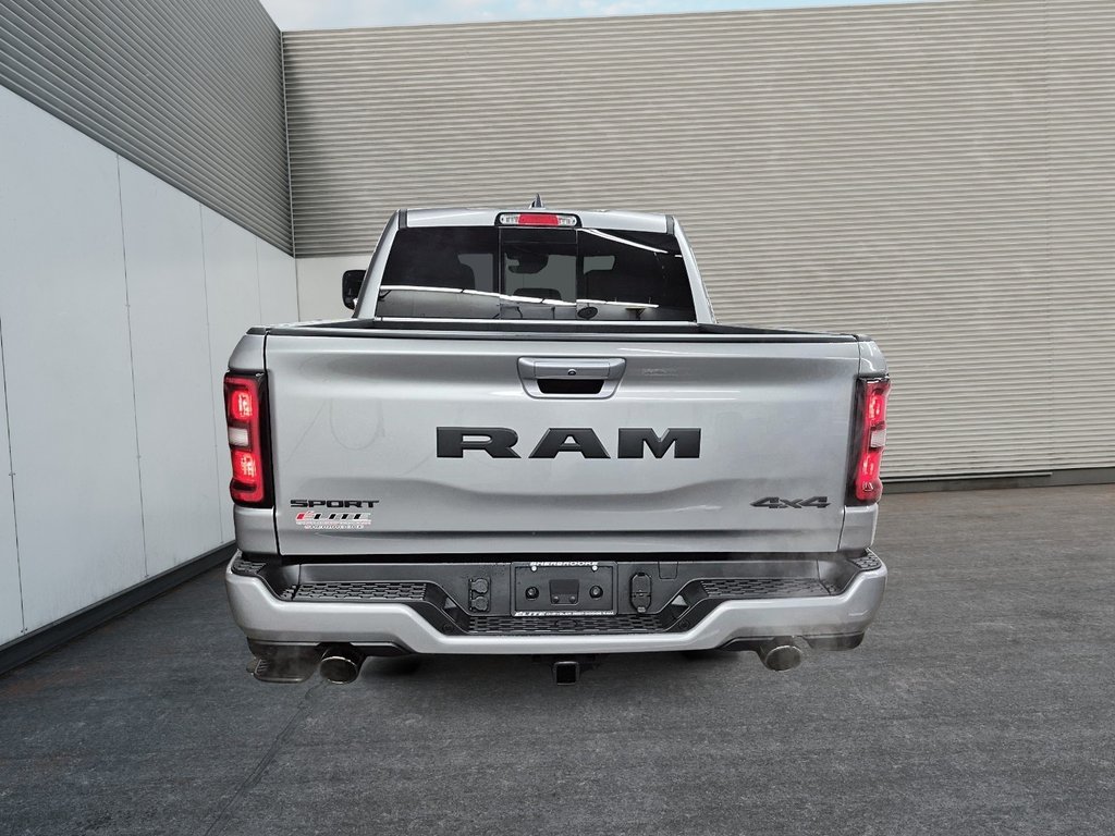 Ram 1500 SPORT 2025 à St-Jean-Sur-Richelieu, Québec - 3 - w1024h768px