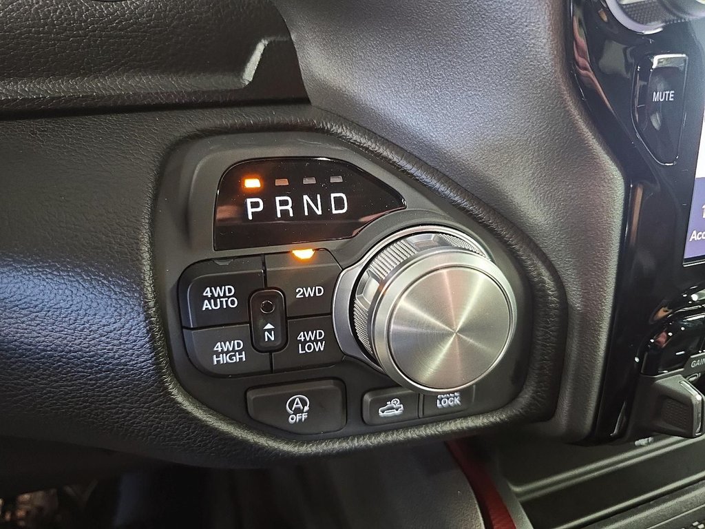 2026 Ram 1500 REBEL in Sherbrooke, Quebec - 15 - w1024h768px