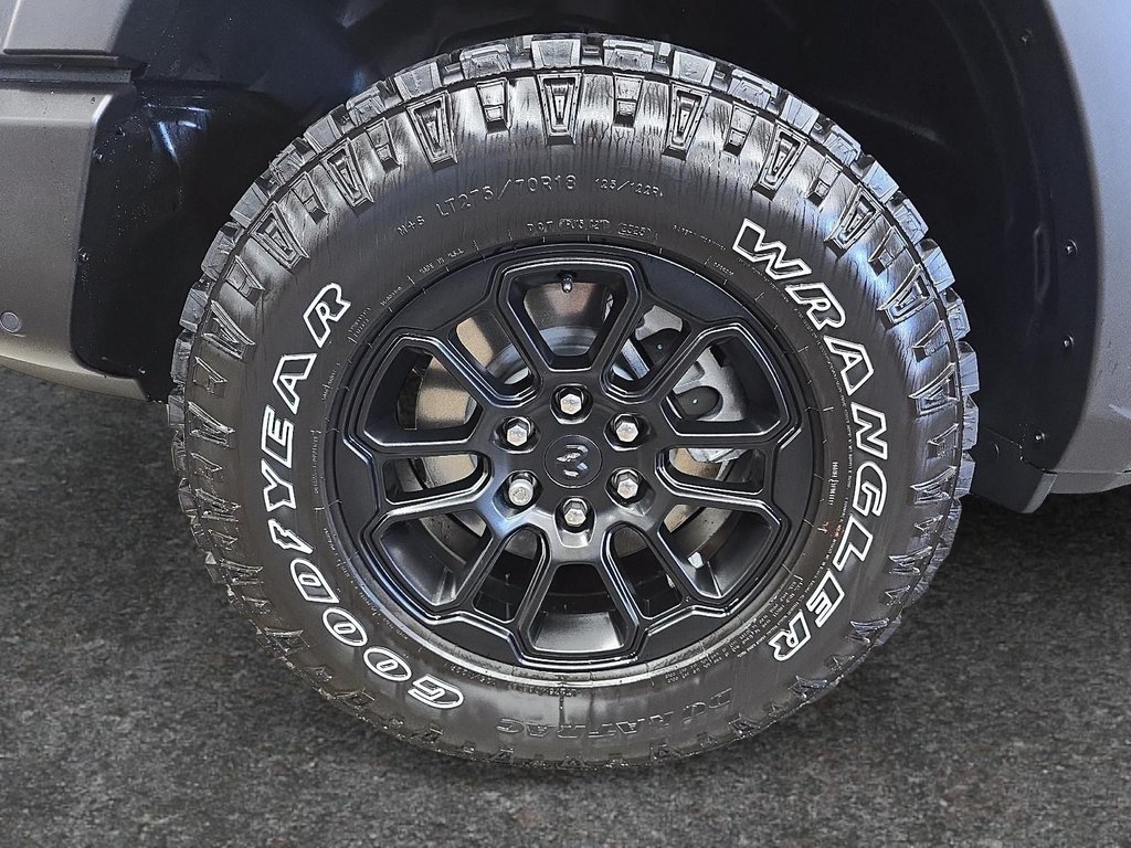 2026 Ram 1500 REBEL in Sherbrooke, Quebec - 7 - w1024h768px