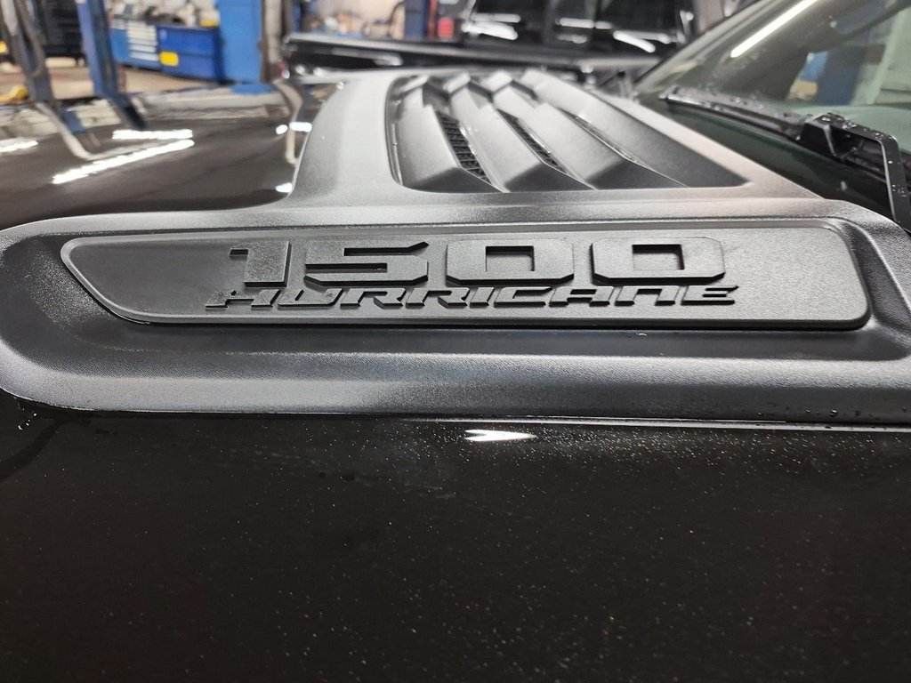 2026 Ram 1500 REBEL in St-Jean-Sur-Richelieu, Quebec - 6 - w1024h768px