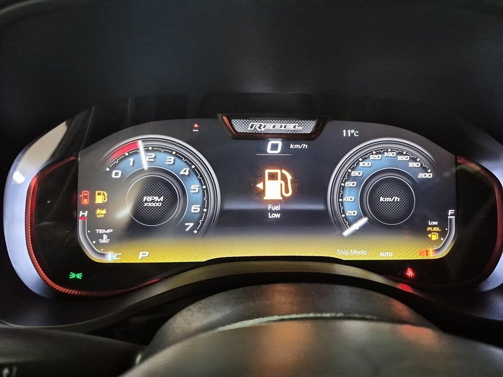 2026 Ram 1500 REBEL in St-Jean-Sur-Richelieu, Quebec - 13 - w1024h768px