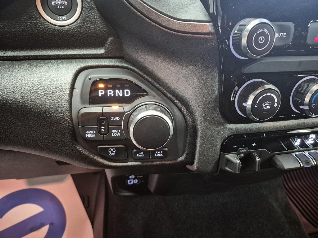 2026 Ram 1500 WARLOCK in St-Jean-Sur-Richelieu, Quebec - 15 - w1024h768px
