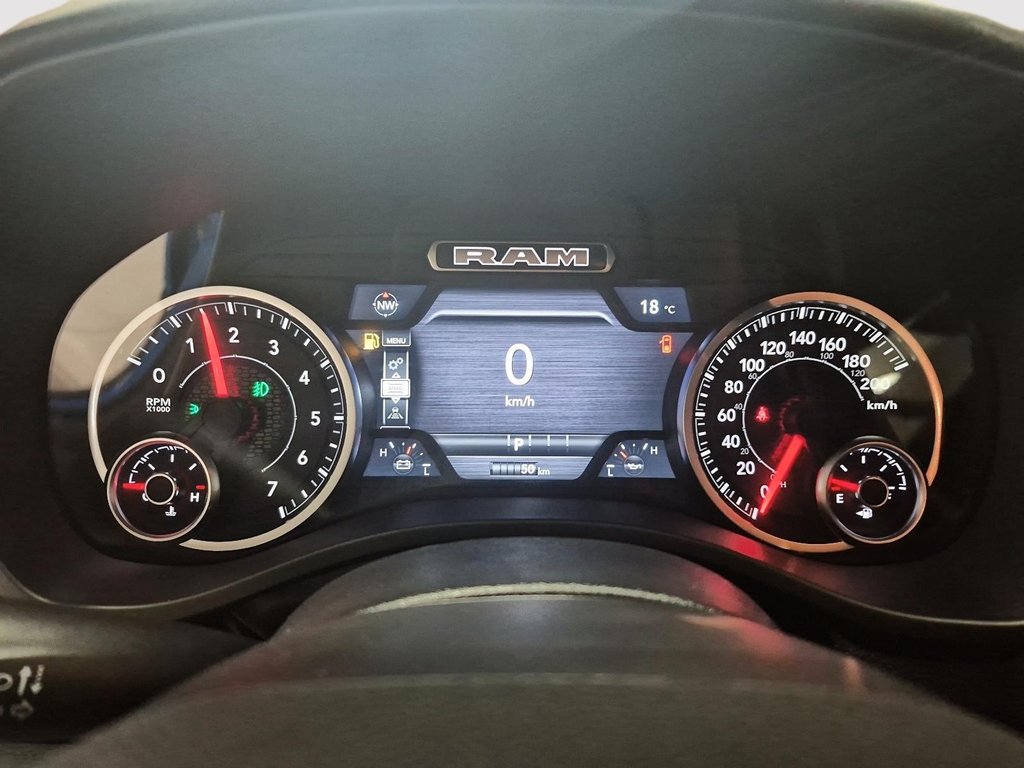2026 Ram 1500 WARLOCK in St-Jean-Sur-Richelieu, Quebec - 14 - w1024h768px