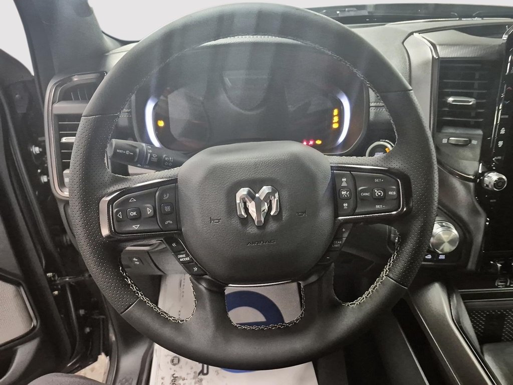 2026 Ram 1500 REBEL in St-Jean-Sur-Richelieu, Quebec - 12 - w1024h768px