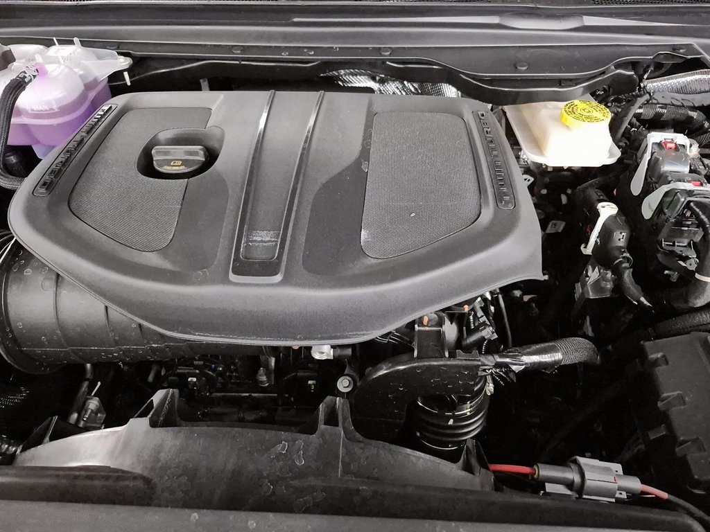 2026 Ram 1500 EXPRESS in Sherbrooke, Quebec - 8 - w1024h768px