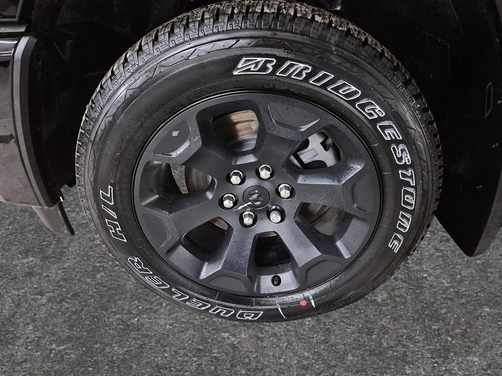 2026 Ram 1500 EXPRESS in Sherbrooke, Quebec - 7 - w1024h768px