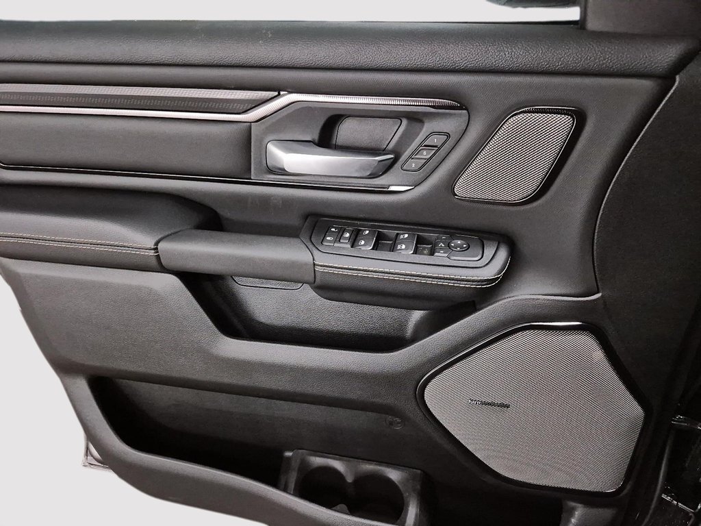 Ram 1500 SPORT 2026 à St-Jean-Sur-Richelieu, Québec - 11 - w1024h768px