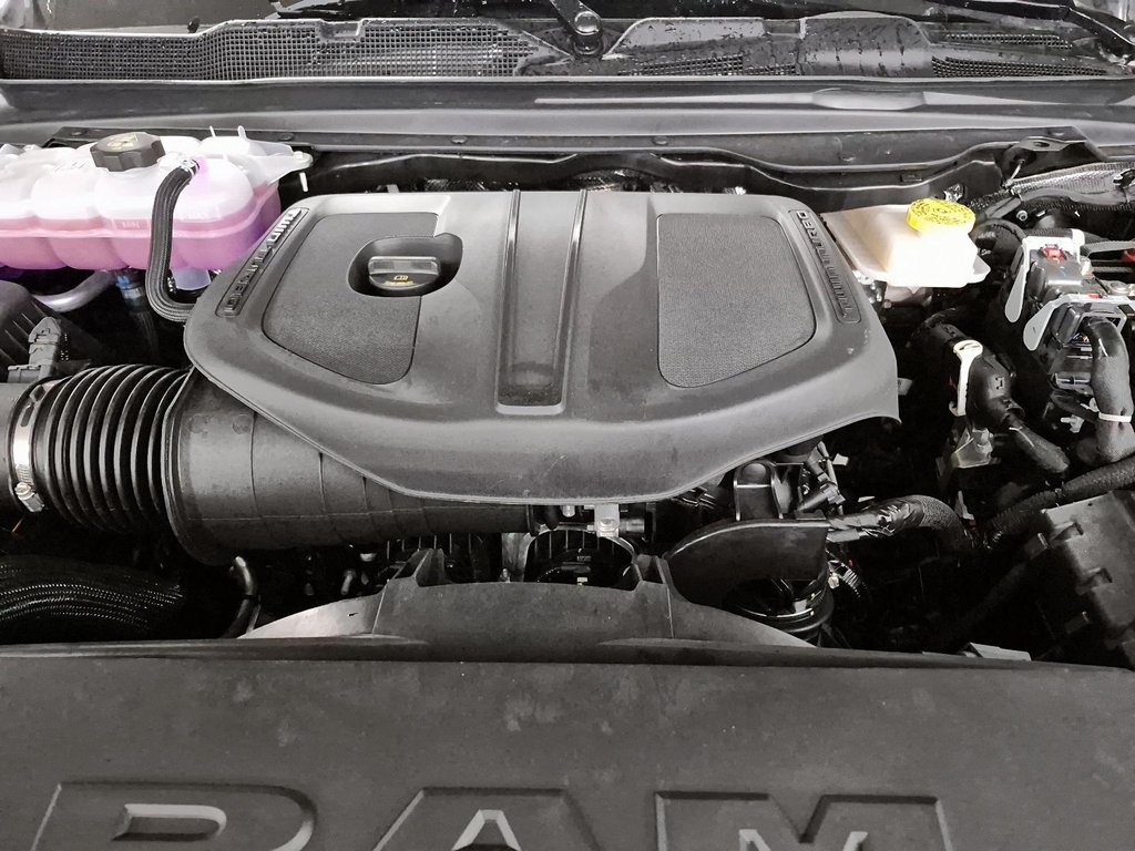 Ram 1500 SPORT 2026 à St-Jean-Sur-Richelieu, Québec - 8 - w1024h768px