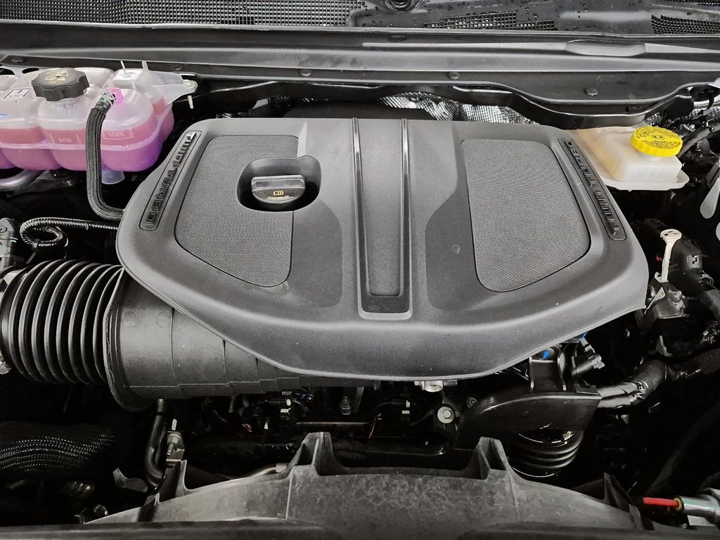 2026 Ram 1500 SPORT in St-Jean-Sur-Richelieu, Quebec - 8 - w1024h768px