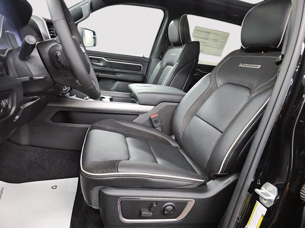 2026 Ram 1500 LARAMIE in St-Jean-Sur-Richelieu, Quebec - 9 - w1024h768px