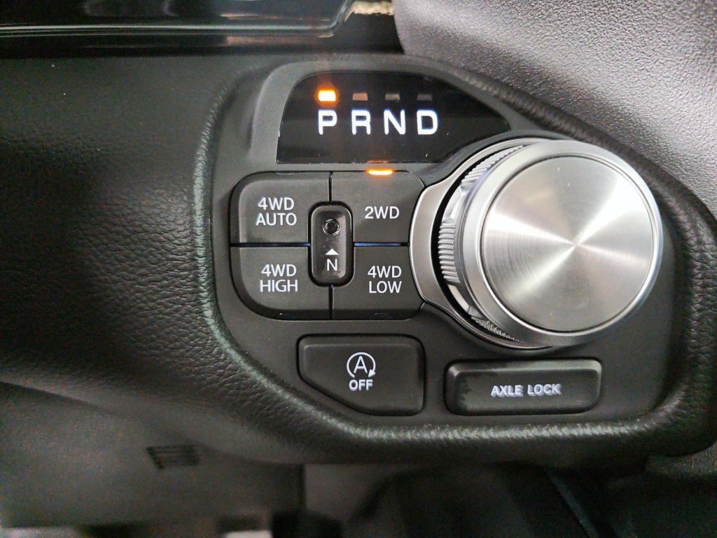 2026 Ram 1500 LARAMIE in St-Jean-Sur-Richelieu, Quebec - 16 - w1024h768px