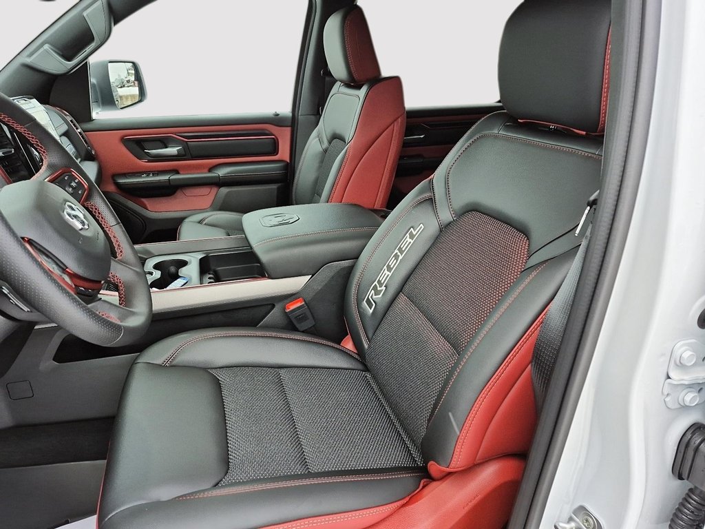 Ram 1500 REBEL 2026 à Sherbrooke, Québec - 9 - w1024h768px