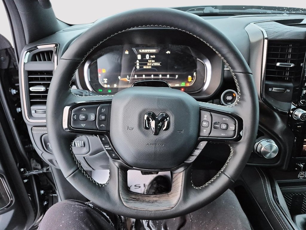 2026 Ram 1500 LIMITED in St-Jean-Sur-Richelieu, Quebec - 12 - w1024h768px