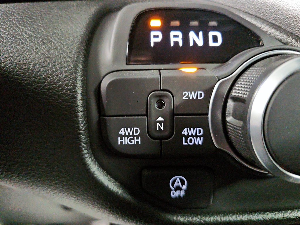 2026 Ram 1500 EXPRESS in Sherbrooke, Quebec - 16 - w1024h768px