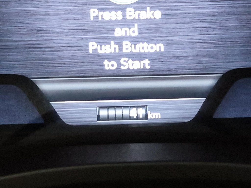 2026 Ram 1500 EXPRESS in Sherbrooke, Quebec - 13 - w1024h768px