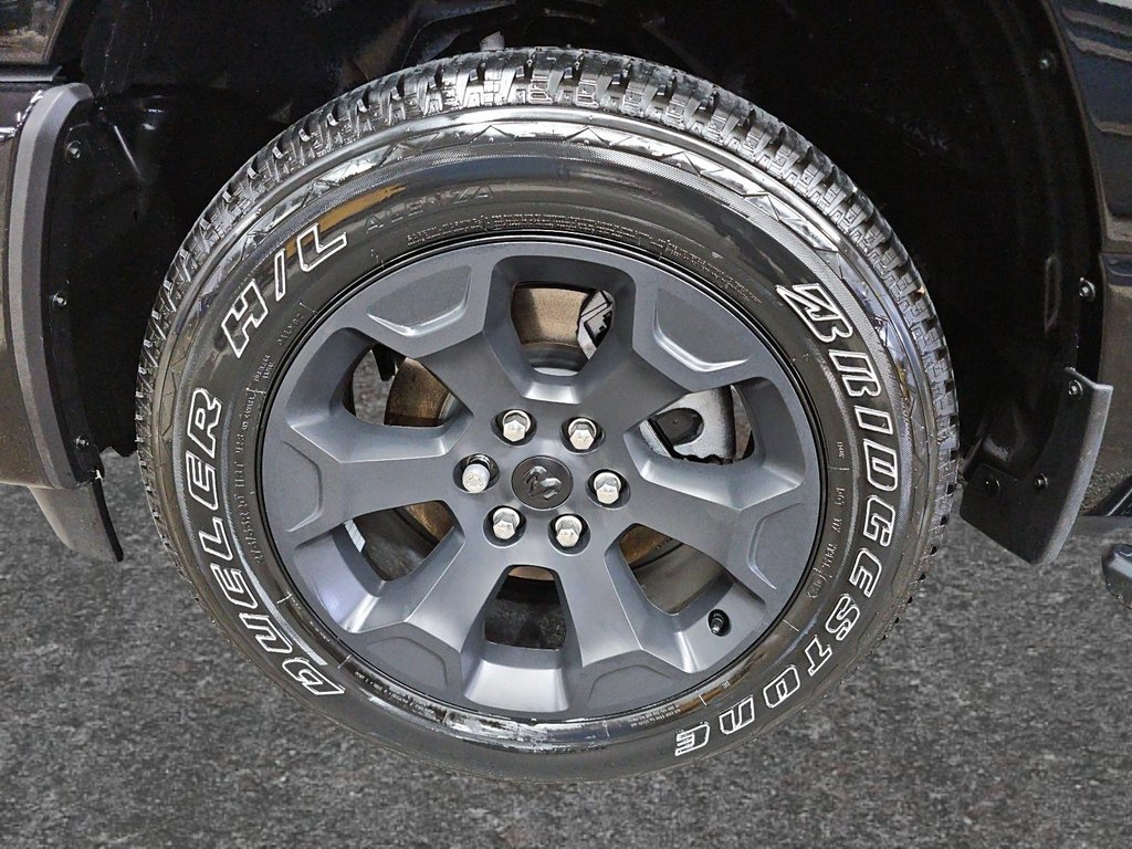 2026 Ram 1500 SPORT in Sherbrooke, Quebec - 7 - w1024h768px