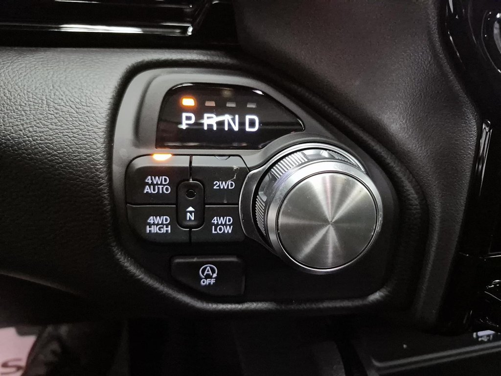 2026 Ram 1500 SPORT in Sherbrooke, Quebec - 16 - w1024h768px