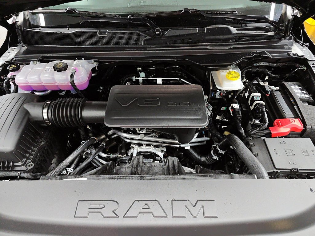 Ram 1500 EXPRESS 2026 à St-Jean-Sur-Richelieu, Québec - 8 - w1024h768px