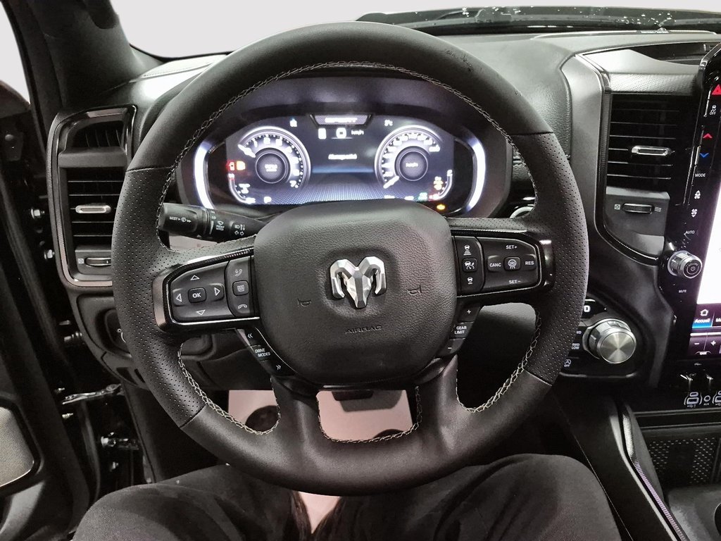 2026 Ram 1500 SPORT in Sherbrooke, Quebec - 12 - w1024h768px