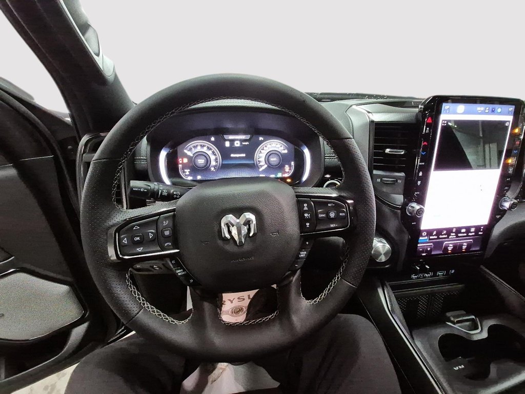 2026 Ram 1500 SPORT in Sherbrooke, Quebec - 10 - w1024h768px