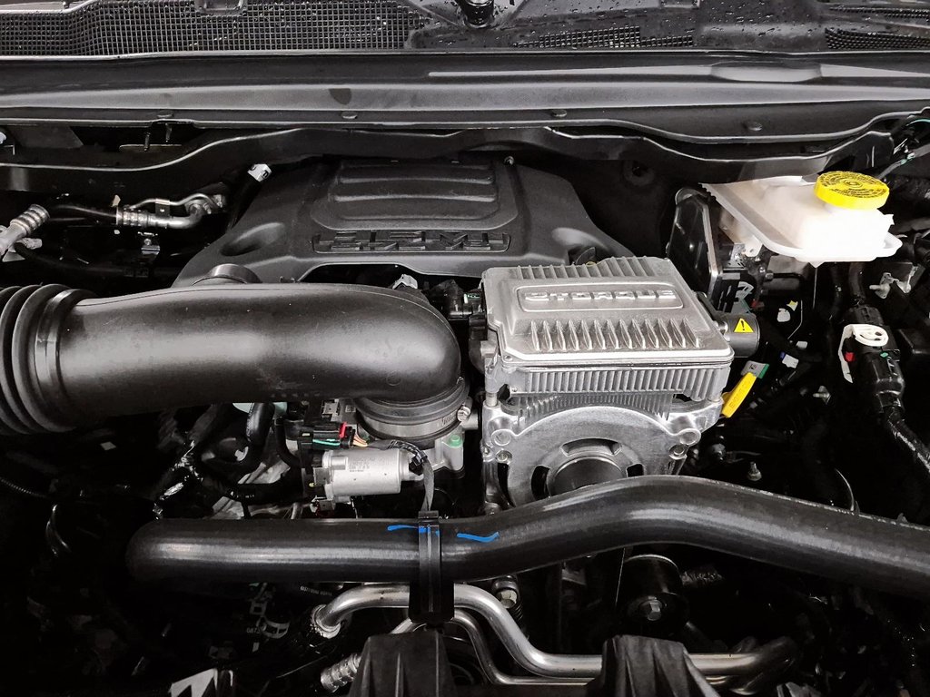 2026 Ram 1500 SPORT in Sherbrooke, Quebec - 8 - w1024h768px