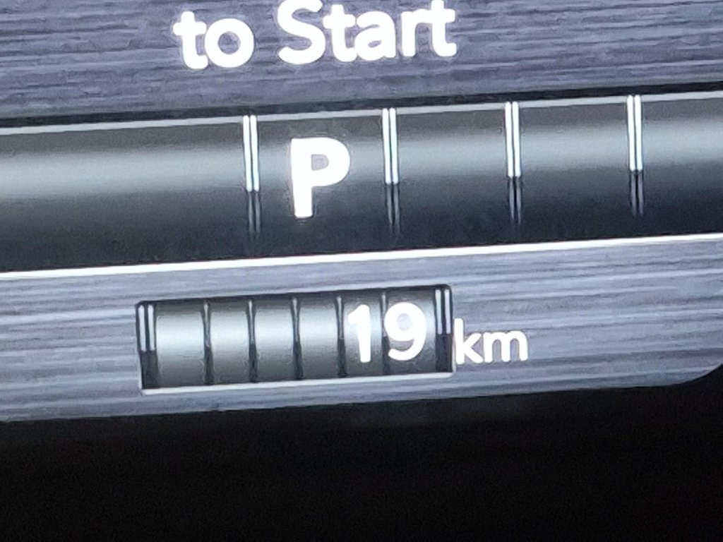 2026 Ram 1500 EXPRESS in Sherbrooke, Quebec - 13 - w1024h768px