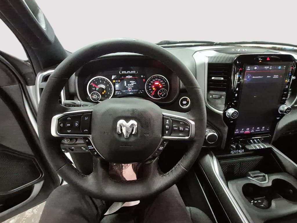 Ram 1500 BIG HORN 2026 à Sherbrooke, Québec - 8 - w1024h768px