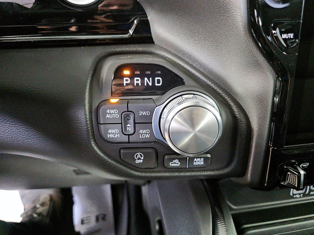 2026 Ram 1500 REBEL in Sherbrooke, Quebec - 15 - w1024h768px