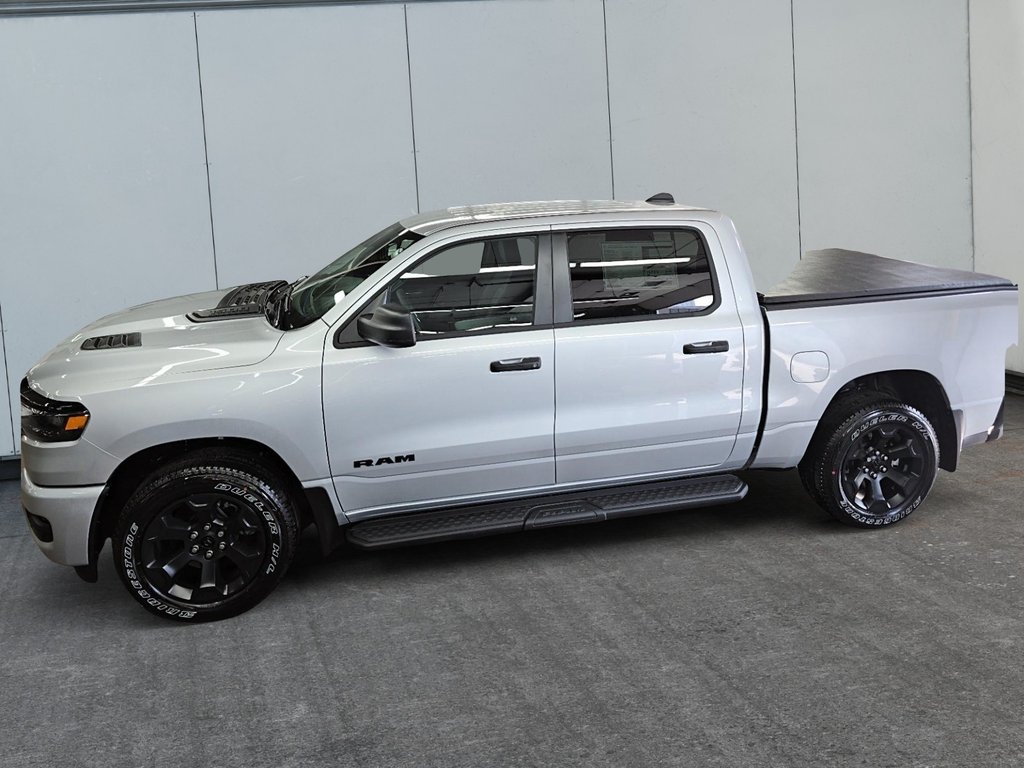 2026 Ram 1500 EXPRESS in St-Jean-Sur-Richelieu, Quebec - 5 - w1024h768px