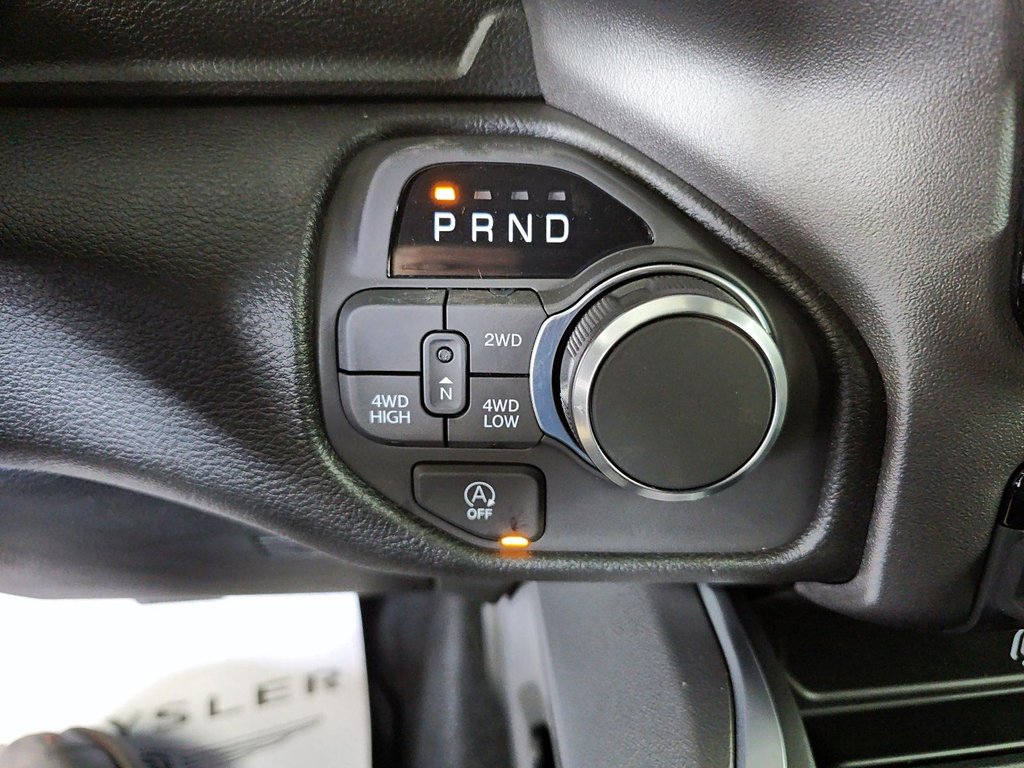 2026 Ram 1500 EXPRESS in St-Jean-Sur-Richelieu, Quebec - 15 - w1024h768px