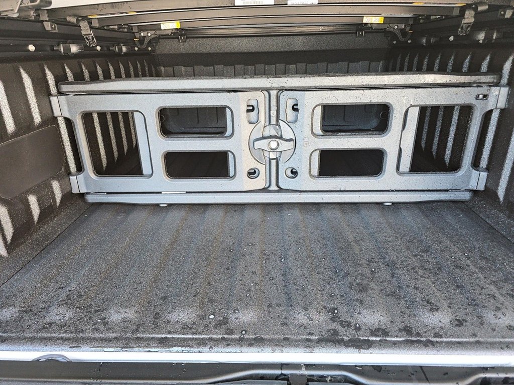 2026 Ram 1500 TUNGSTEN in Sherbrooke, Quebec - 17 - w1024h768px