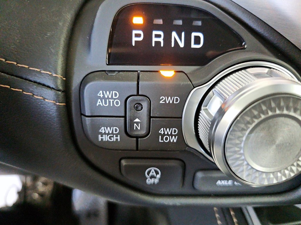 2026 Ram 1500 TUNGSTEN in Sherbrooke, Quebec - 16 - w1024h768px