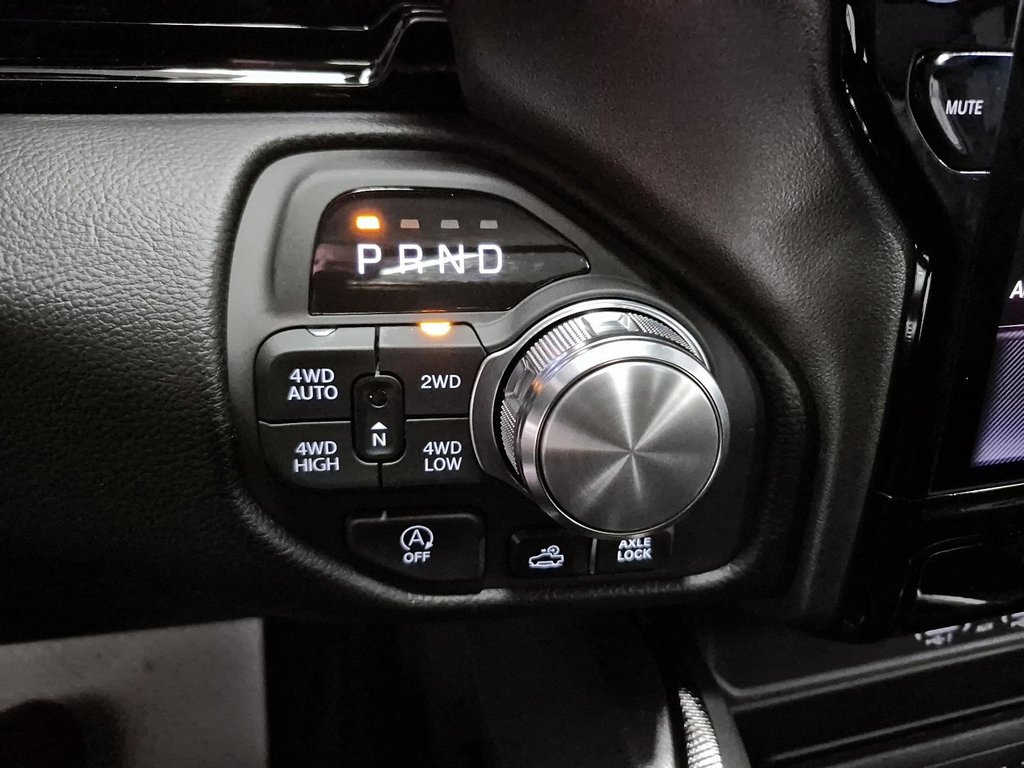 2026 Ram 1500 REBEL in Sherbrooke, Quebec - 15 - w1024h768px