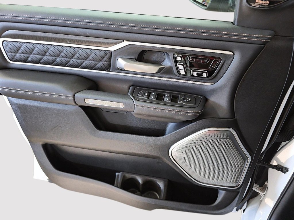 2026 Ram 1500 TUNGSTEN in Sherbrooke, Quebec - 11 - w1024h768px