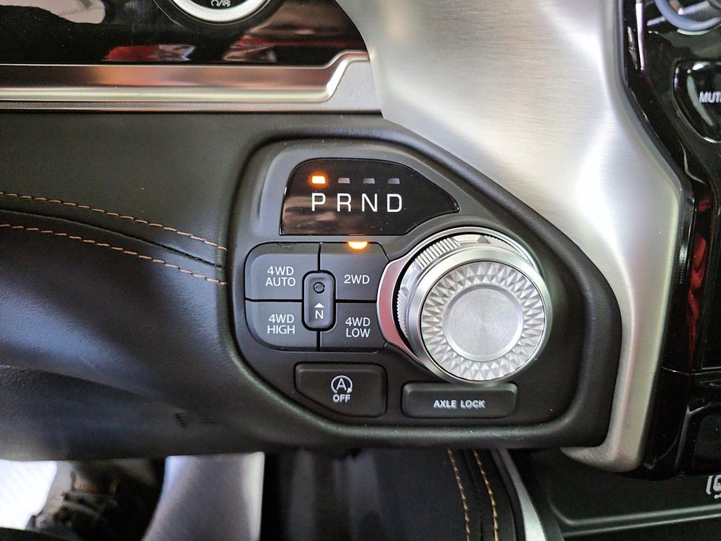 2026 Ram 1500 TUNGSTEN in Sherbrooke, Quebec - 15 - w1024h768px