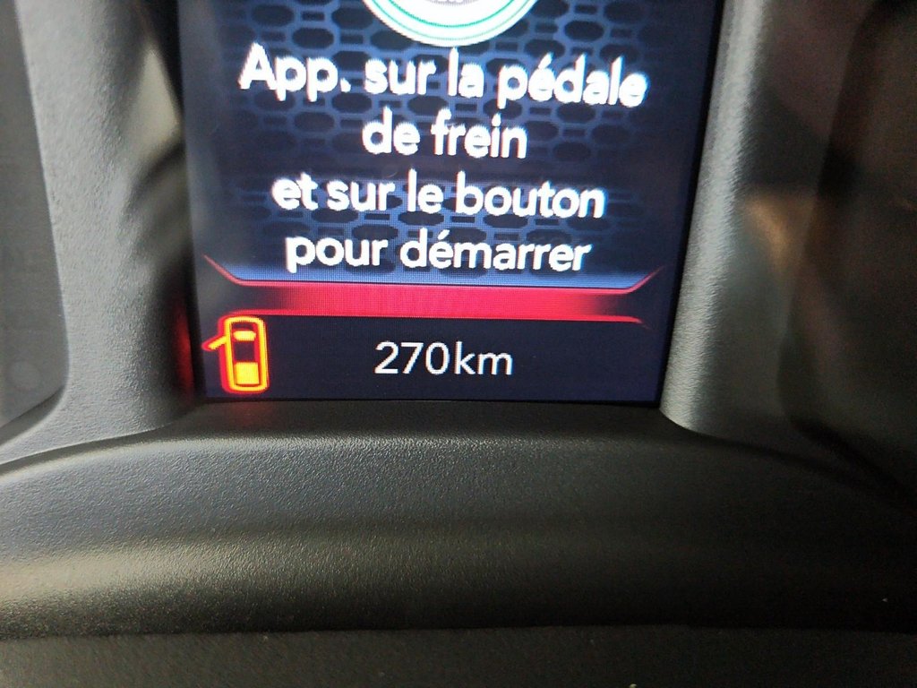 2026 Ram 1500 EXPRESS in Sherbrooke, Quebec - 13 - w1024h768px