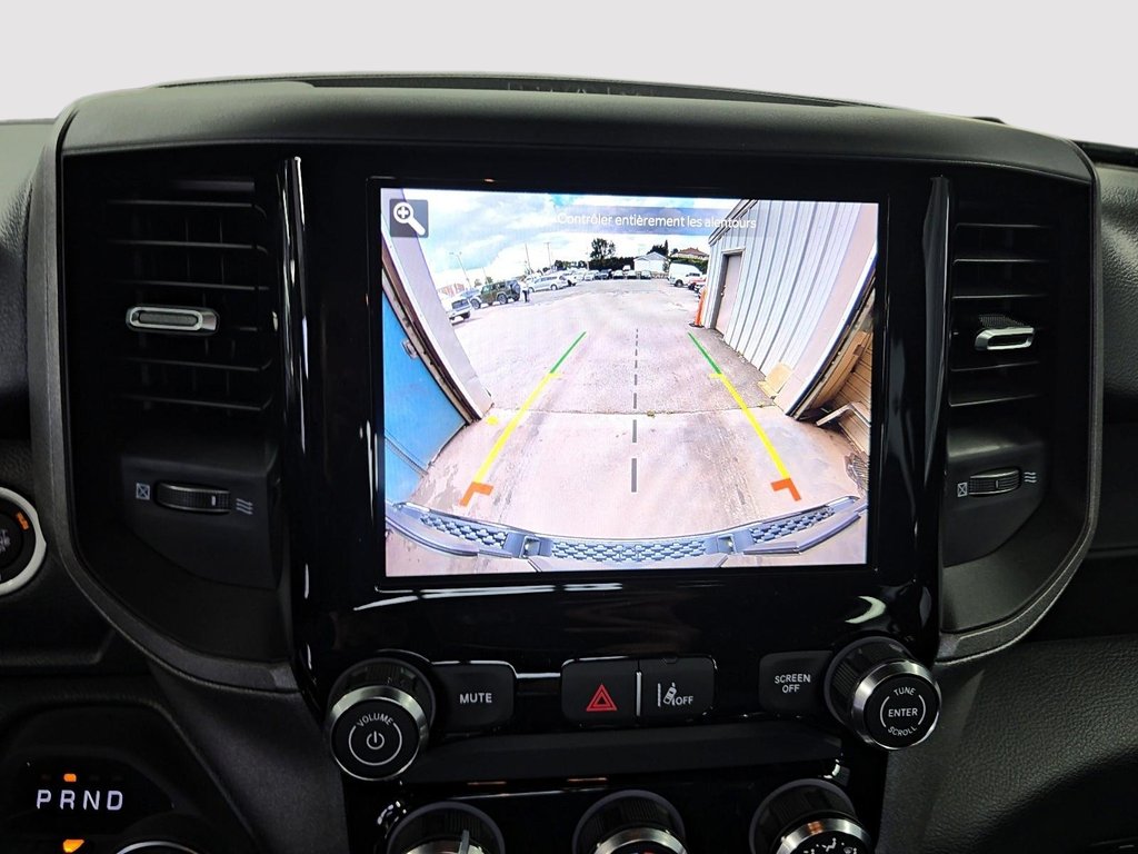 2026 Ram 1500 EXPRESS in Sherbrooke, Quebec - 18 - w1024h768px