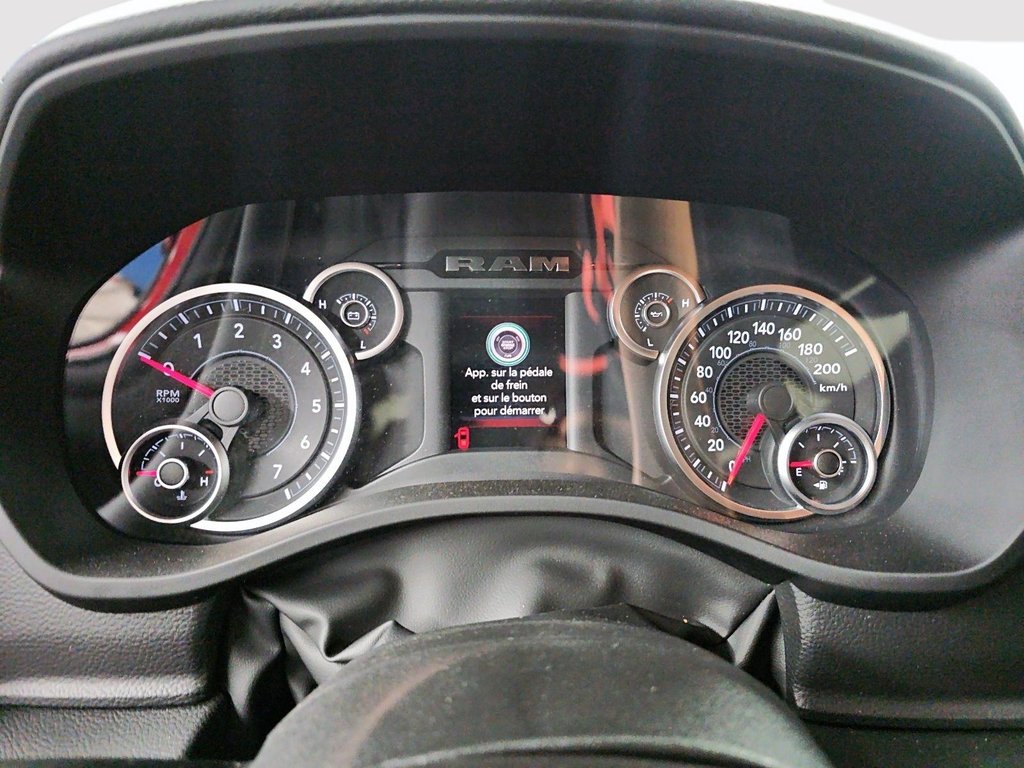 Ram 1500 BIG HORN 2026 à Sherbrooke, Québec - 14 - w1024h768px