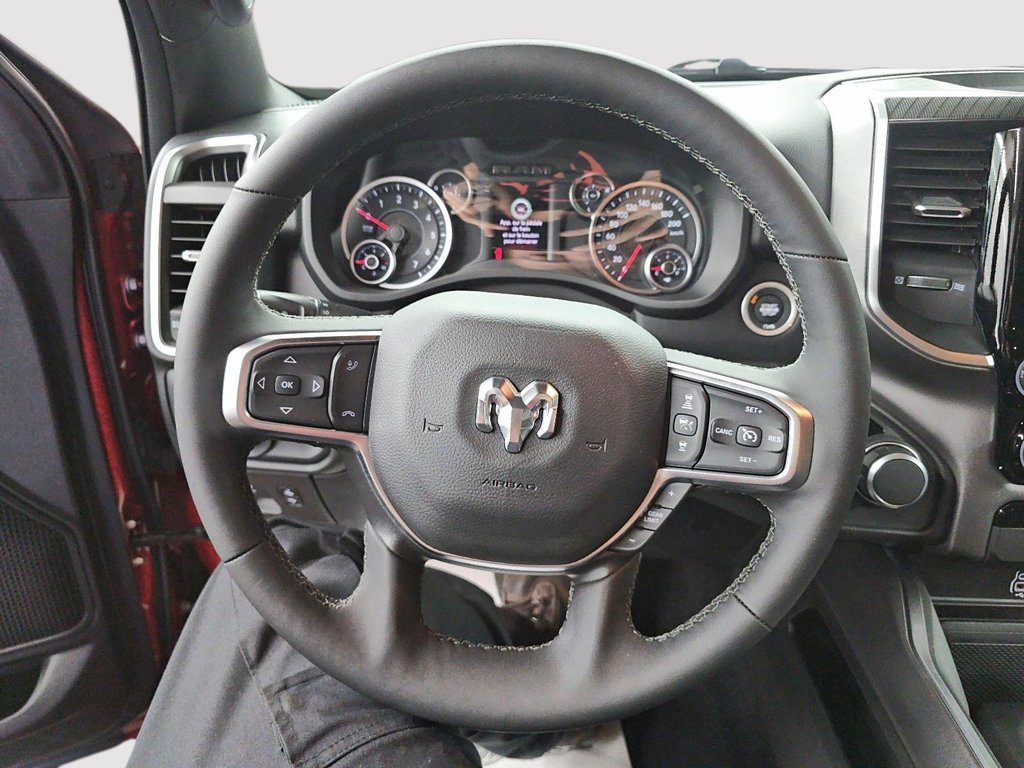 Ram 1500 BIG HORN 2026 à Sherbrooke, Québec - 12 - w1024h768px