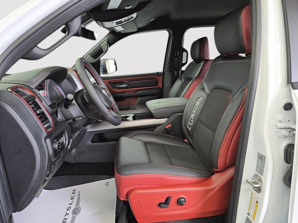 2027 Ram 1500 REBEL in St-Jean-Sur-Richelieu, Quebec - 9 - w1024h768px