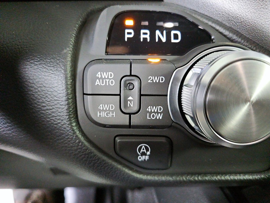 2027 Ram 1500 SPORT in St-Jean-Sur-Richelieu, Quebec - 16 - w1024h768px